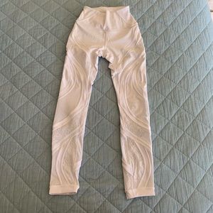 Lululemon white wunder under high rise tight